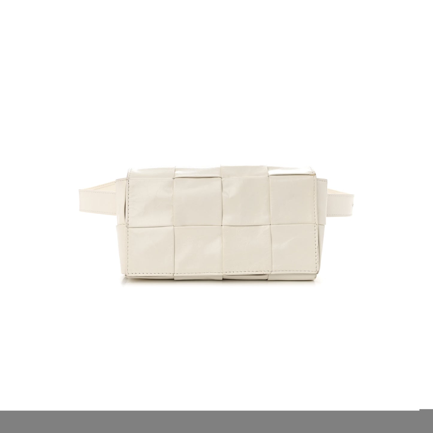 bo*te*ga Ve*ne*ta paper calfskin intrecciato cassette belt bag white (18*10*4cm)