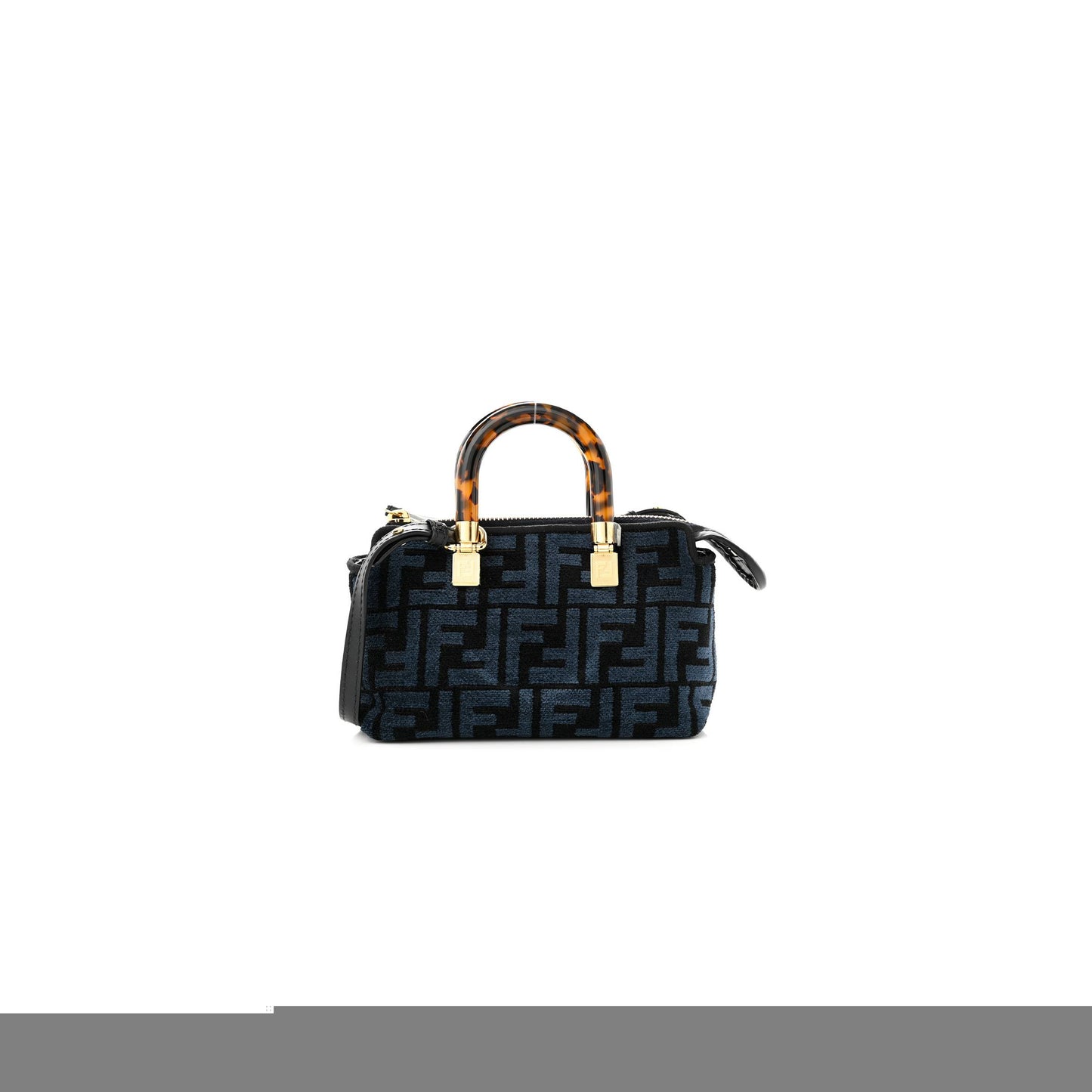 F**di chenille vitello king plexiglass ff mini by the way top handle boston bag blue black (17*11*8cm)