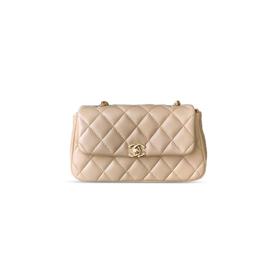 Ch*el clutch with chain 1635747 (20*11*5.5cm)