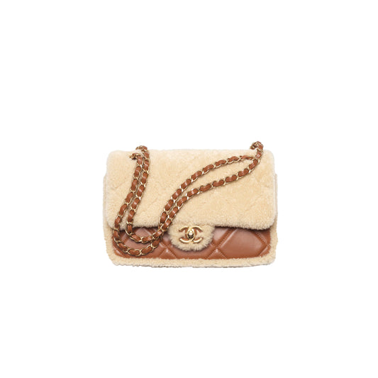 Ch*el shearling lambskin & gold-tone metal flap bag as5148 (18*12*6cm)
