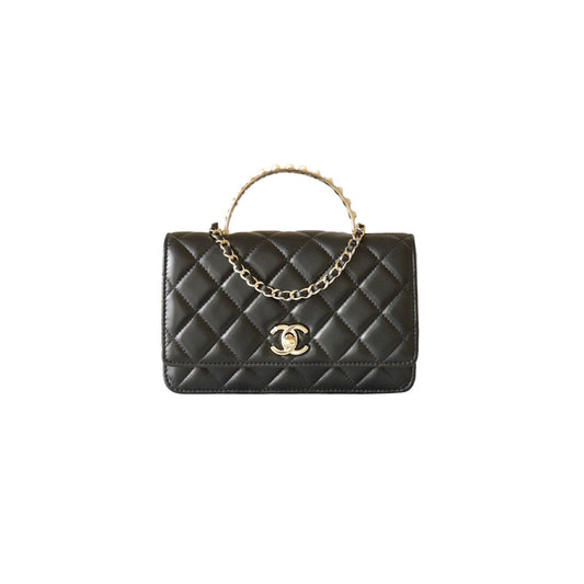 Ch*el pearl handbag woc (19.3*12*3.5cm)