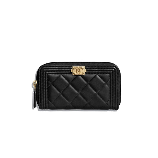 Ch*el boy Ch*el zipped wallet a80566 y07659 94305 （15.5*9*2cm）