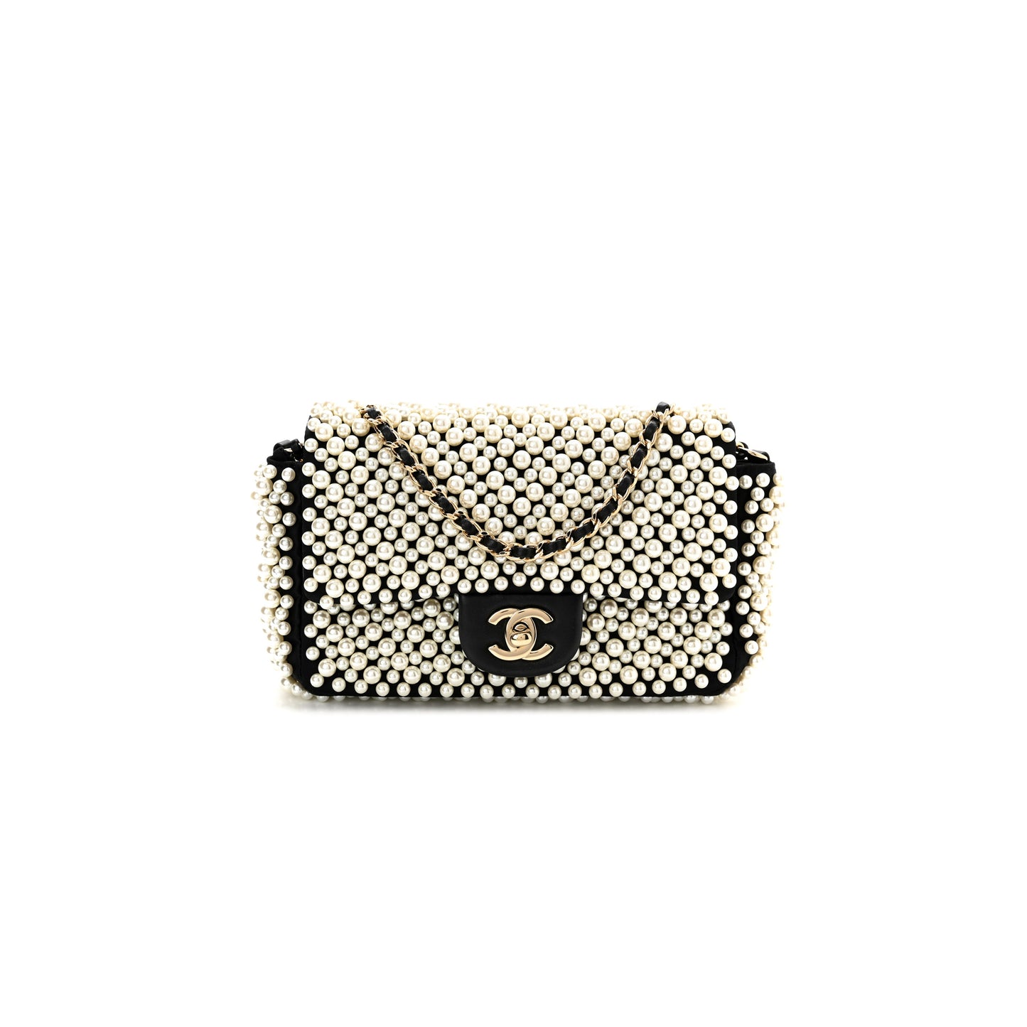 Ch*el lambskin pearl on flap black (18*13*5cm)