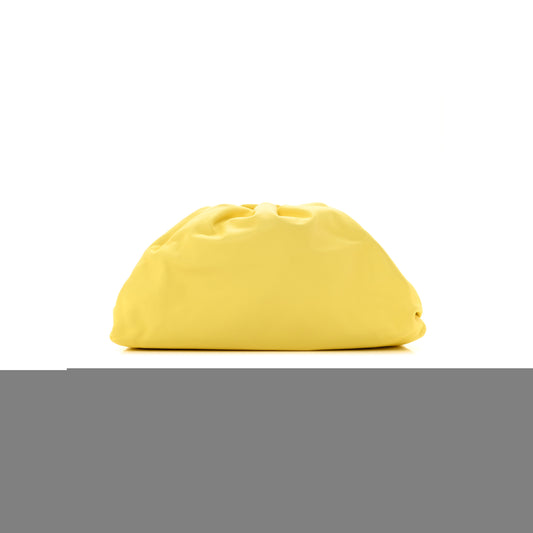 bo*te*ga Ve*ne*ta smooth butter calf the pouch oversized clutch sherbert (35*20*8cm)