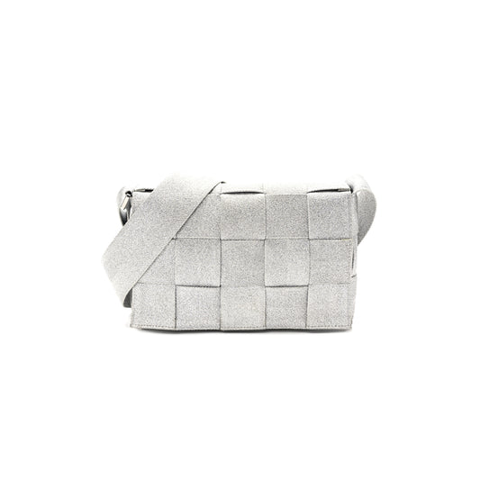 bo*te*ga Ve*ne*ta webbing maxi intrecciato cassette bag silver (23*15*5.5cm)