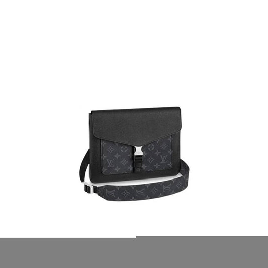 l**is V*t*n outdoor flap messenger m30413 (28*22*3cm)