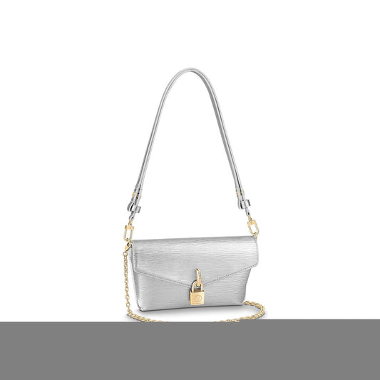 l**is V*t*n padlock on strap m80819 (19*11*3cm)