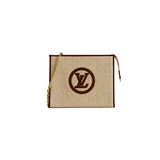 l**is V*t*n toiletry pouch on chain m81366 (9.8*7.9*2.2cm)