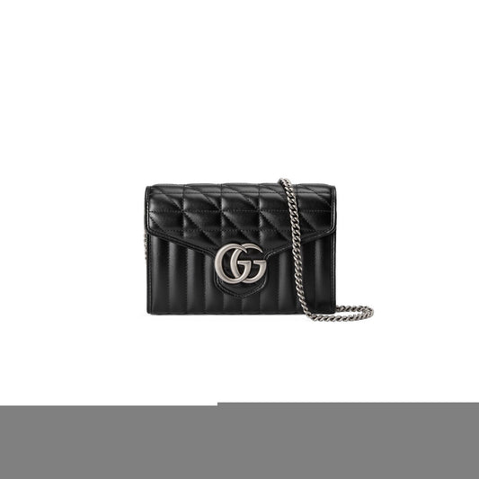 G*u*i gg marmont mini bag   ‎474575 (20*13*6cm)