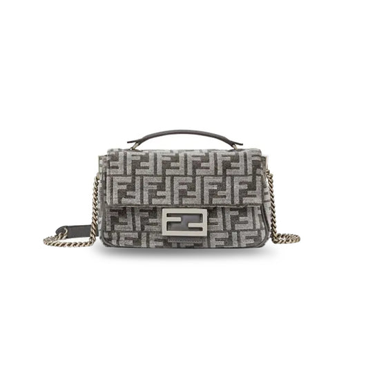 F**di baguette medium chain bag (24*13*7cm)