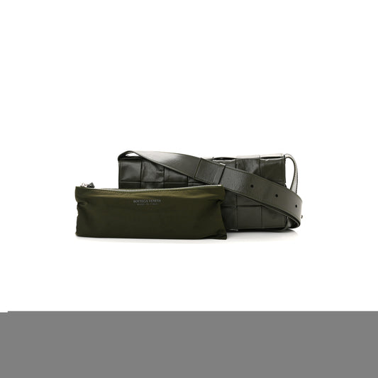 bo*te*ga Ve*ne*ta paper calfskin intrecciato stretch cassette camping (29*13*4cm)