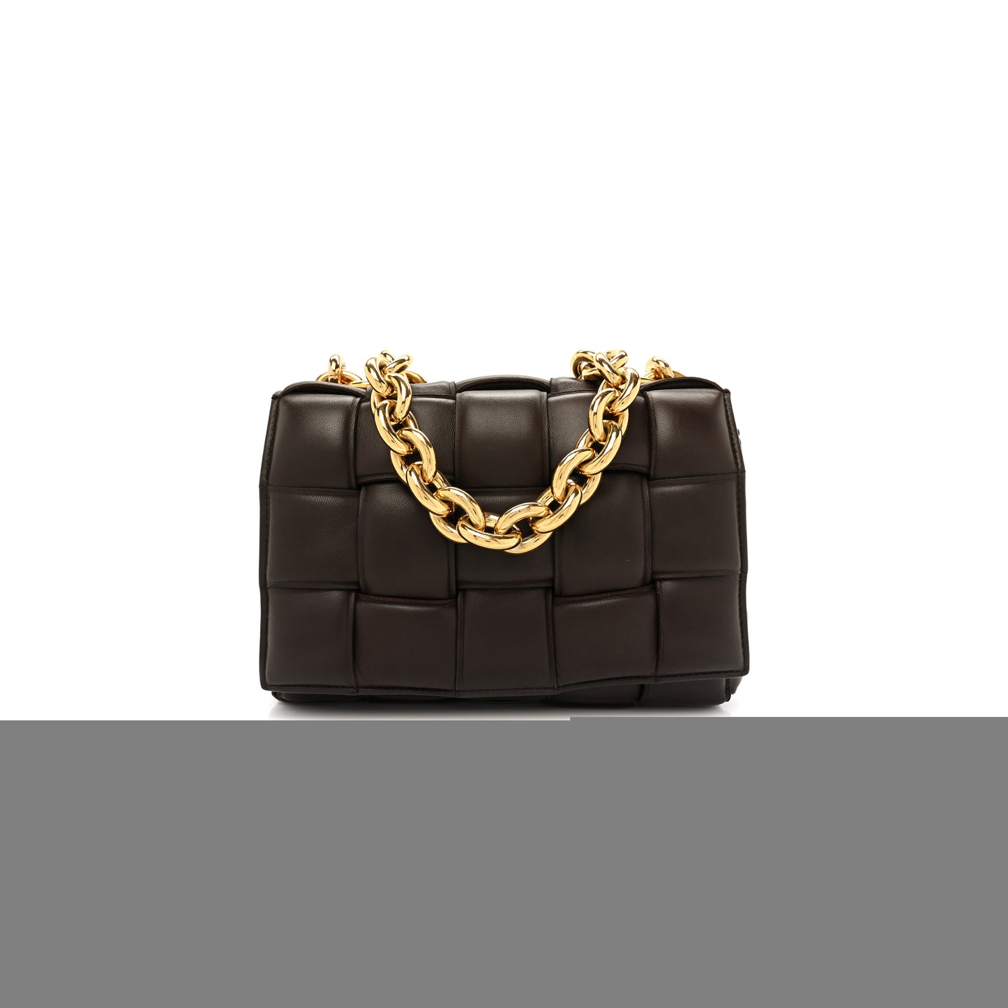 bo*te*ga Ve*ne*ta lambskin maxi intreccio padded chain cassette crossbody bag fondant (25*17*8cm)