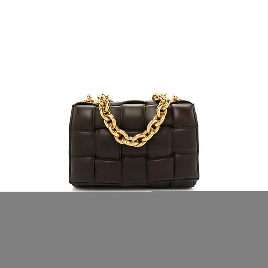 bo*te*ga Ve*ne*ta lambskin maxi intreccio padded chain cassette crossbody bag fondant (25*17*8cm)