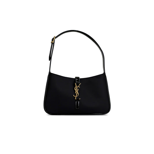 Y*L le 5 À 7 in satin and patent leather 657228458747 (23*16*6.5cm)